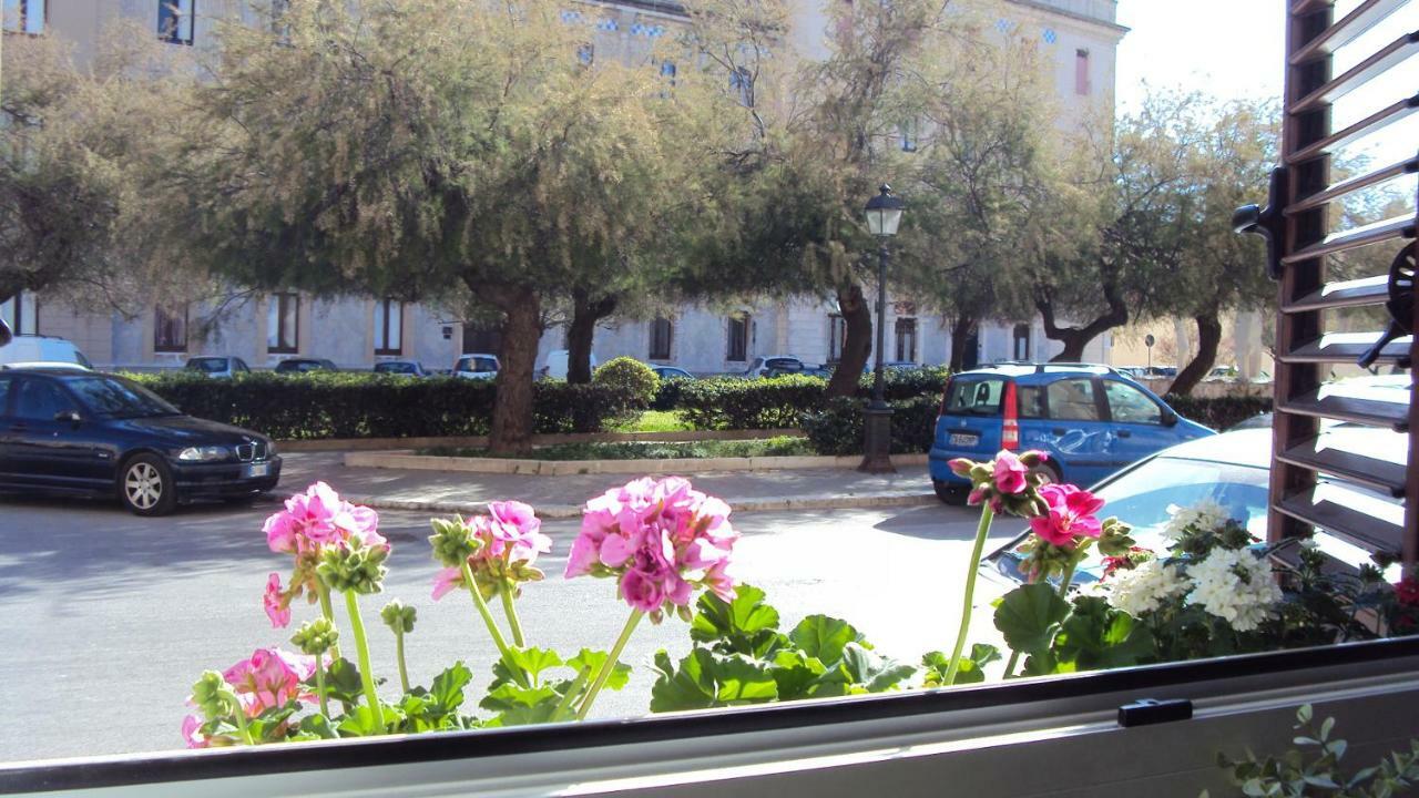 Capitano Apartments - Trapani City Centre Bagian luar foto